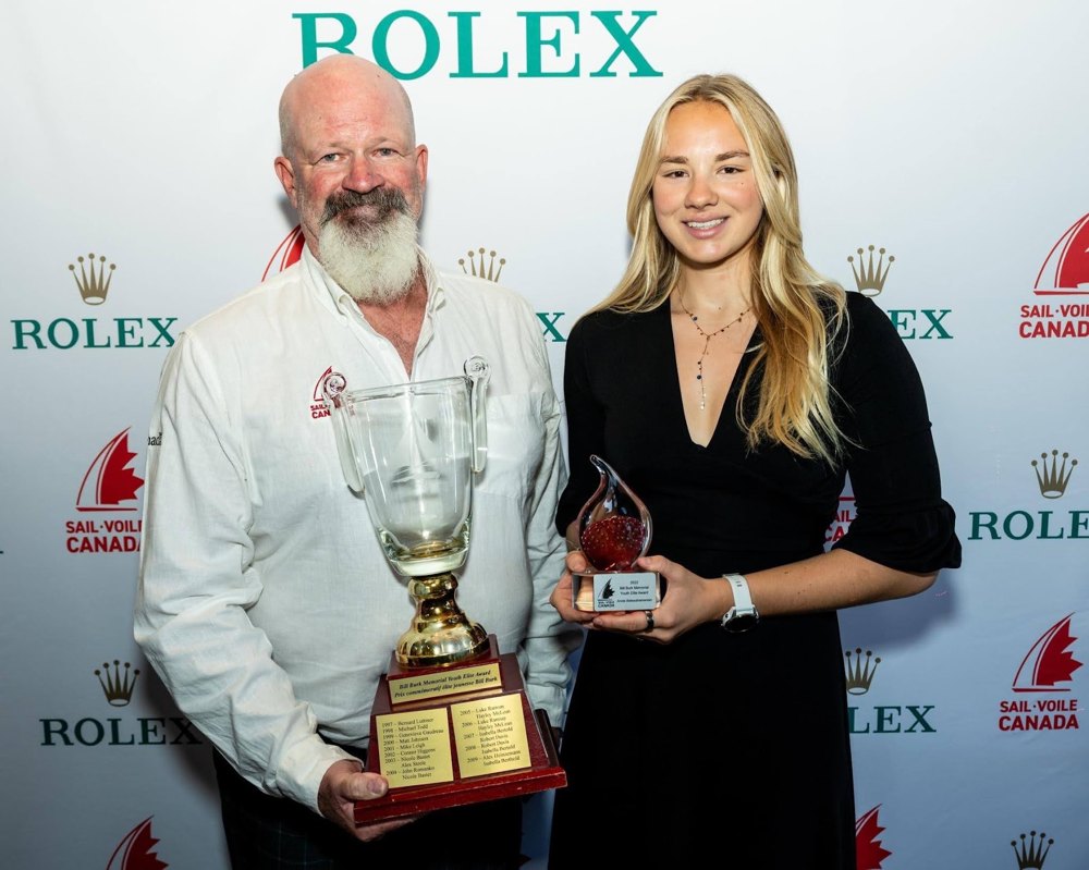 Annie receiving the Bill Burk award.